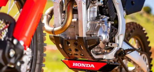 Motor da CRF 250R em destaque